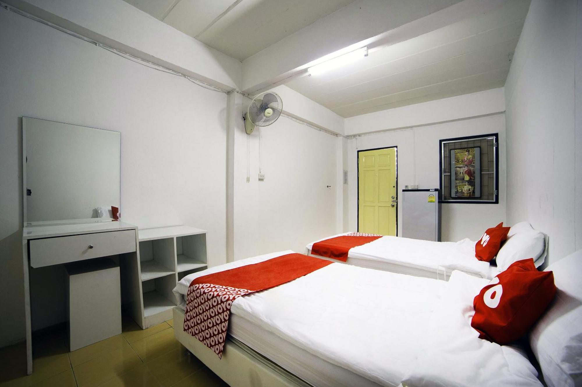 Oyo 560 Chang Hostel Suvarnabhumi Бангкок Экстерьер фото
